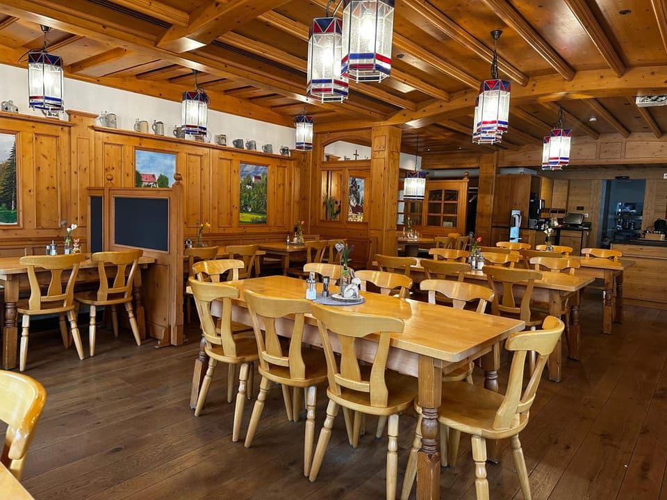 Restaurant/places to eat