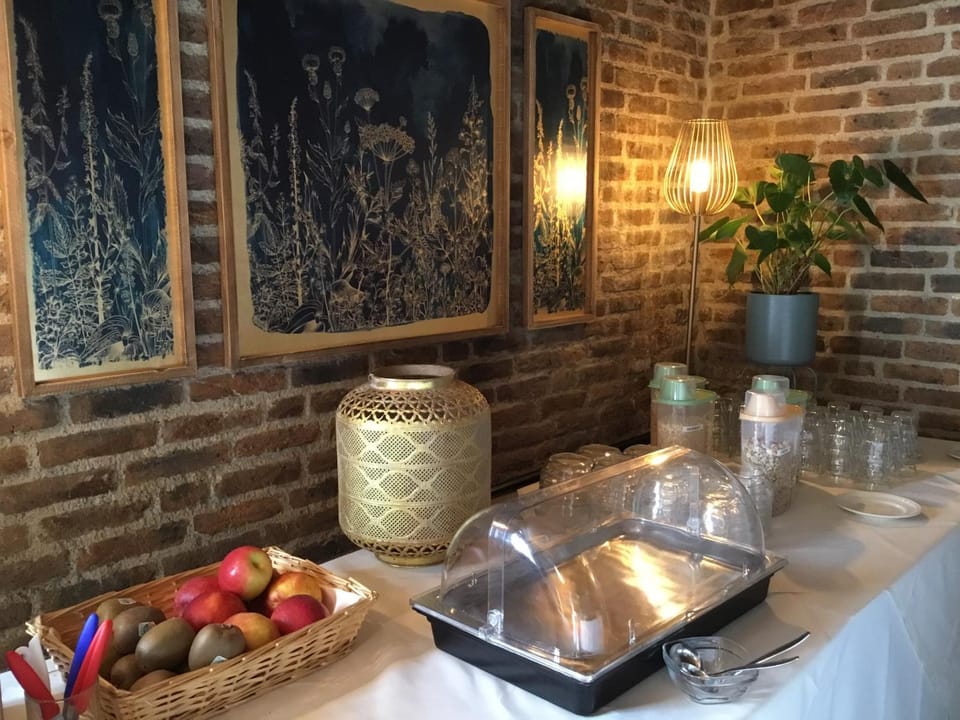 Restaurant/places to eat, Breakfast