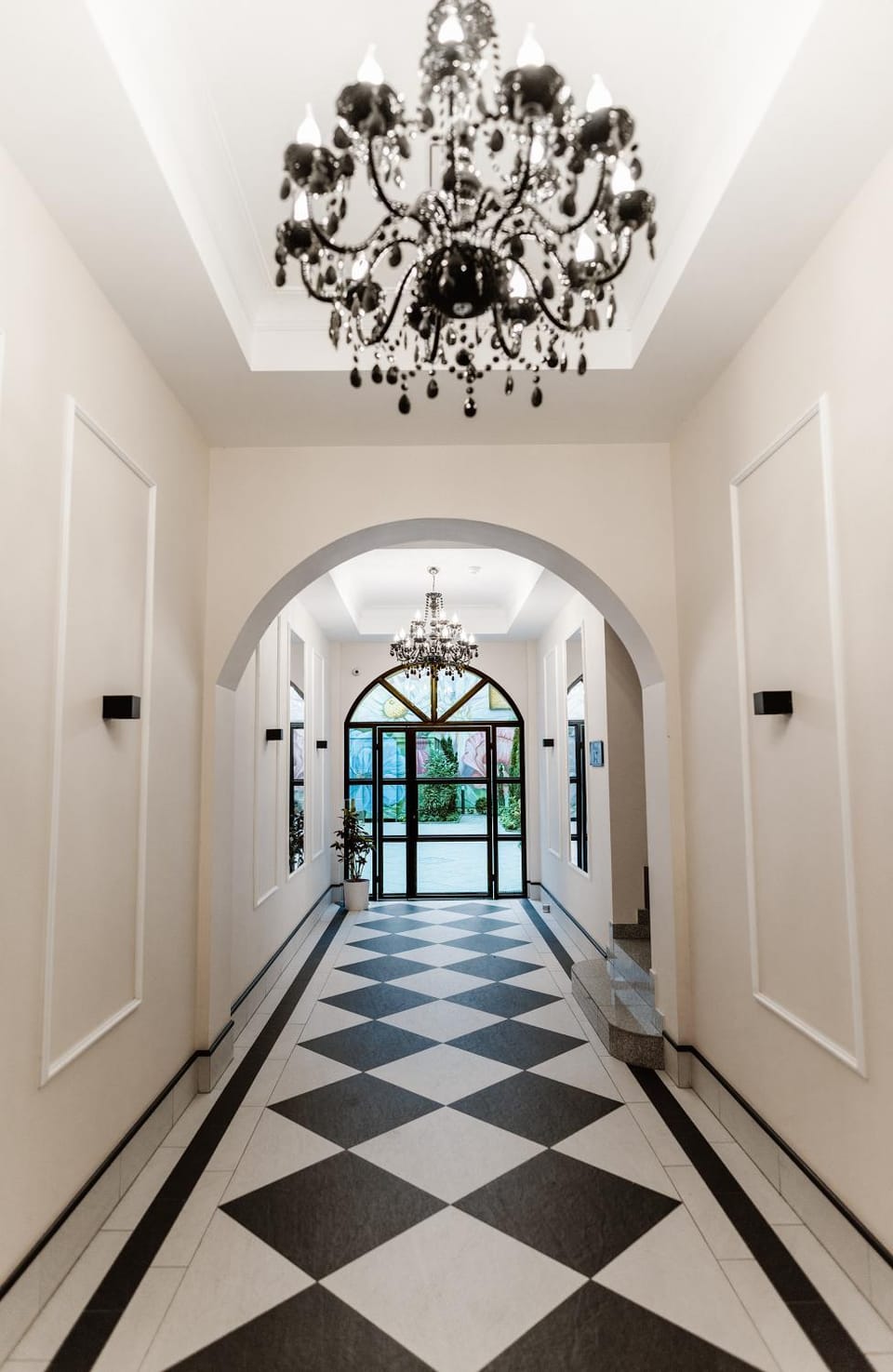 Facade/entrance