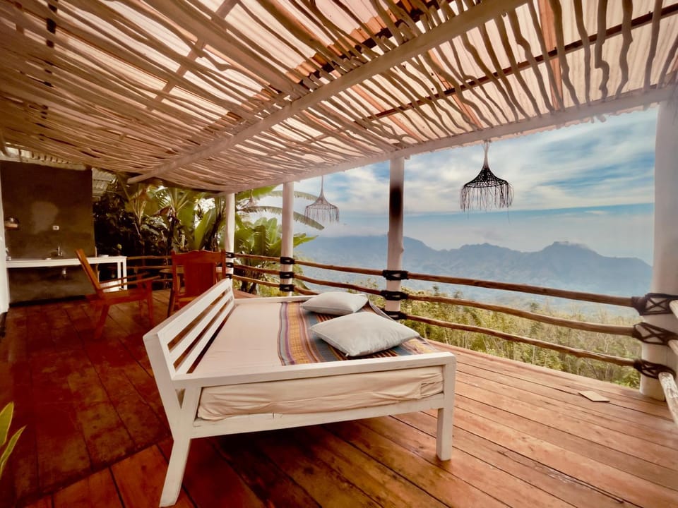 Manulalu Jungle Hotel in Indonesia