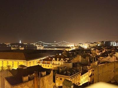 Flat with terrace and river view - Se4 Apartment in Lisbon