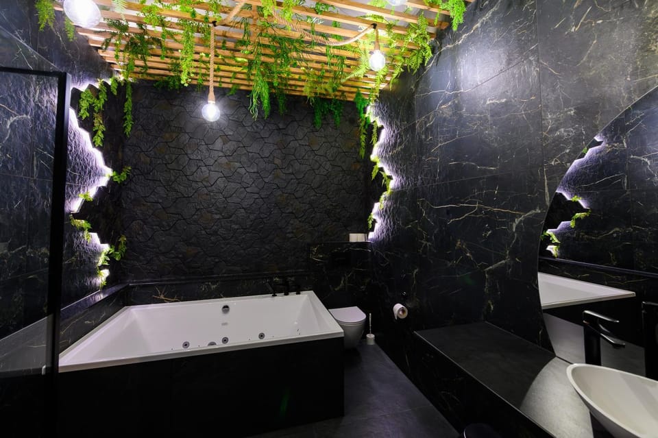 Hot Tub, Bathroom, Bath
