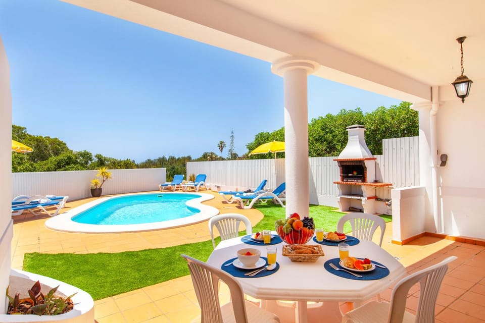 Balcony/Terrace, Swimming pool