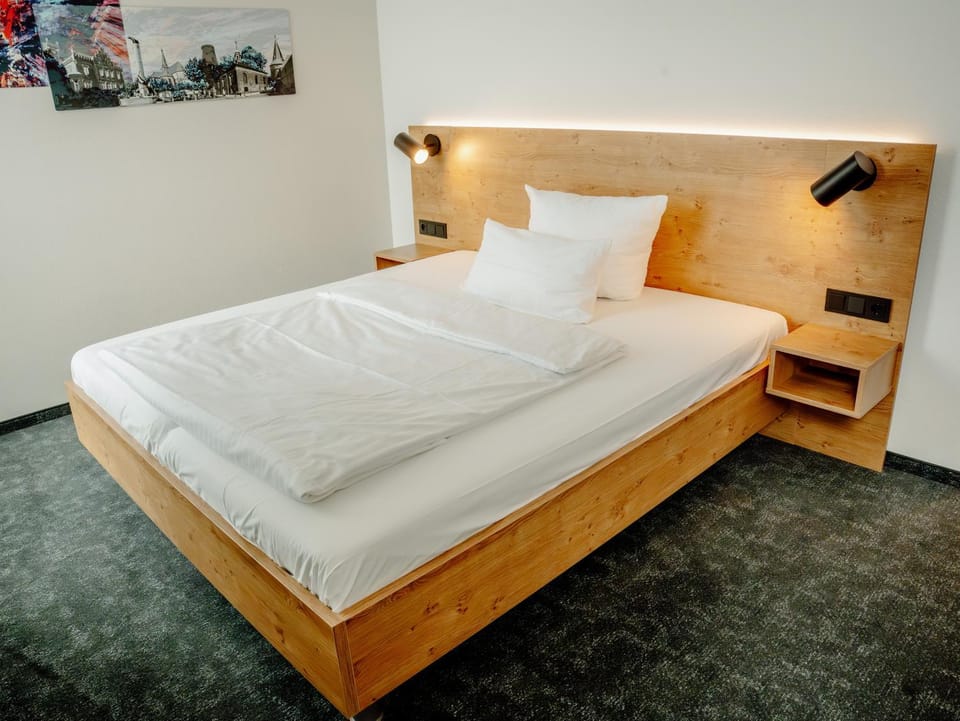 Bed, Photo of the whole room