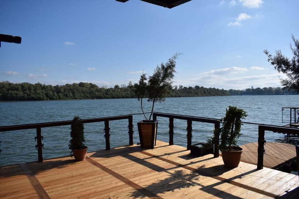 Natural landscape, View (from property/room), River view