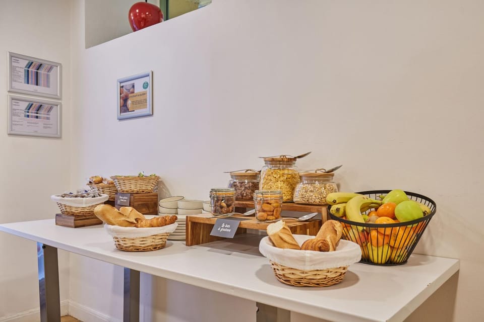 Breakfast, Buffet breakfast