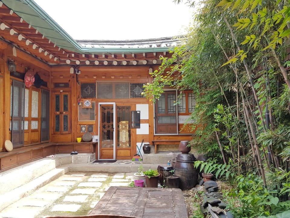Gongsimga Hanok Guesthouse Bed and Breakfast in Seoul