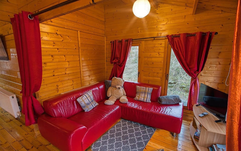 Communal lounge/ TV room, TV and multimedia, Living room, Photo of the whole room, Seating area, Evening entertainment