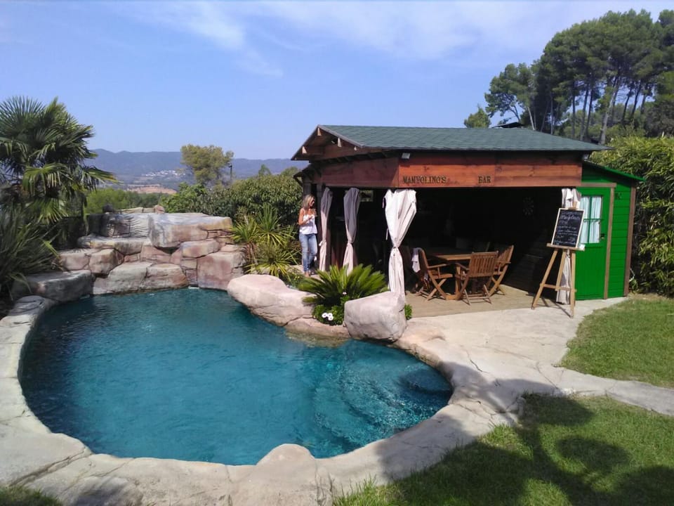 Garden, Lounge or bar, Banquet/Function facilities, Swimming pool