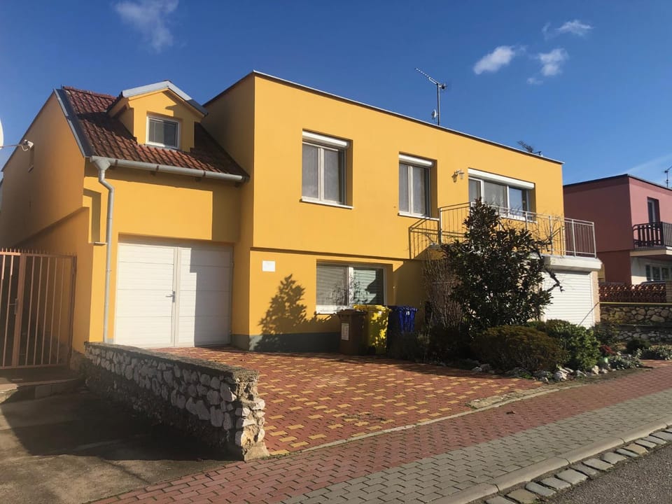 Ubytování u Jeřábků - parkování zdarma Apartment in South Moravian Region