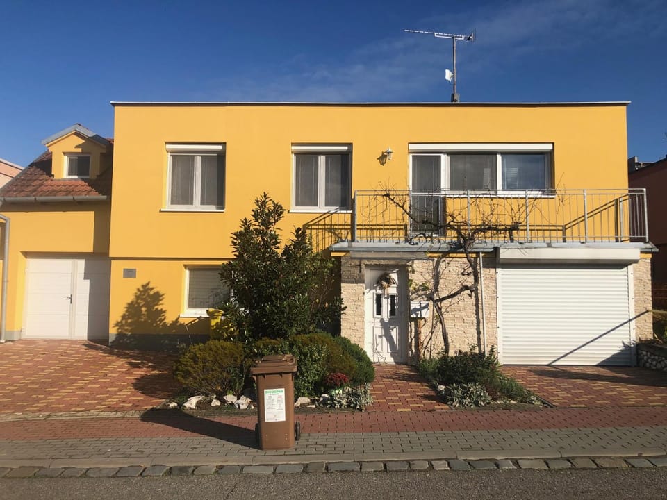 Ubytování u Jeřábků - parkování zdarma Apartment in South Moravian Region