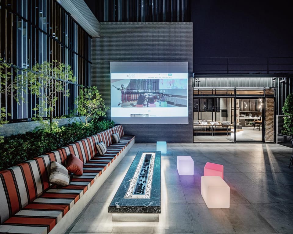 Patio, Garden, Balcony/Terrace, Evening entertainment, City view, Garden view