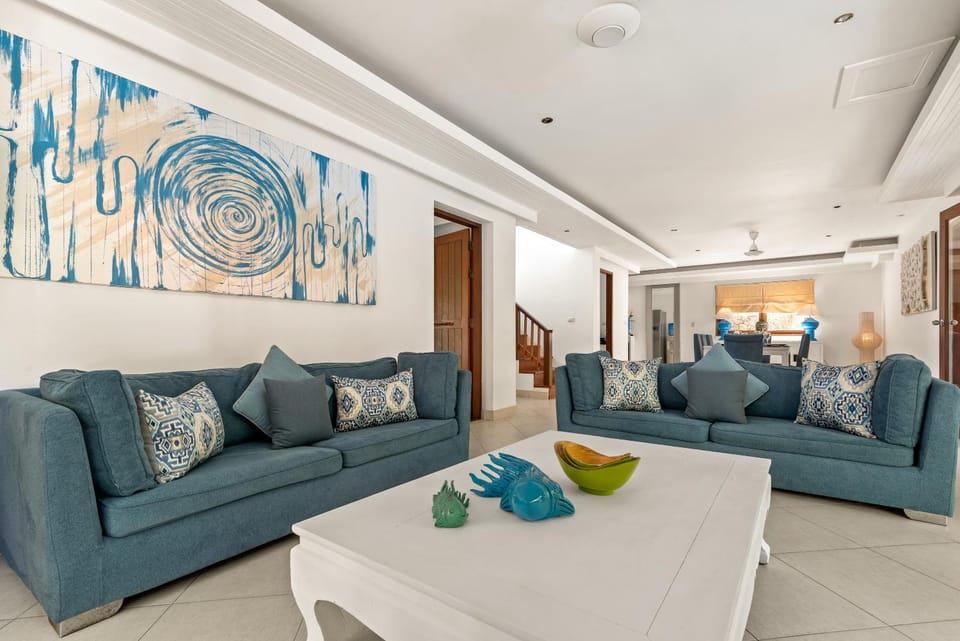 4 Bedroom Pool Villa Leelavadee - close to beach Villa in Ko Samui