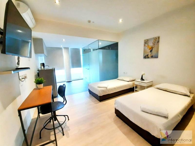 International Service Apartments at Raeburn Park Apartment in Singapore