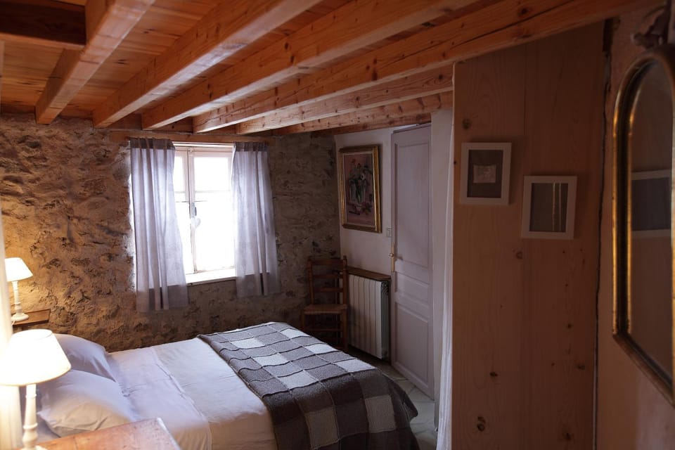 Day, Photo of the whole room
