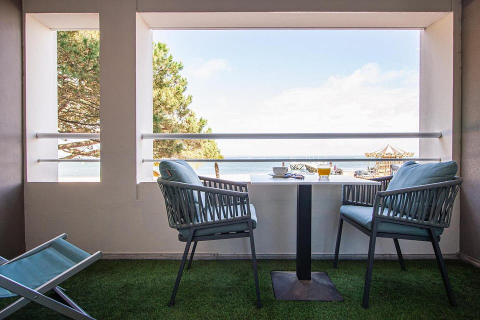 Balcony/Terrace, Photo of the whole room