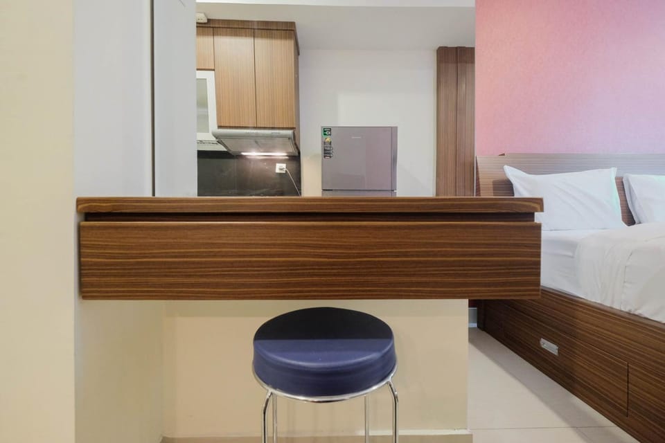 Cozy Studio Apartment at Grand Kamala Lagoon By Travelio Apartment in West Java