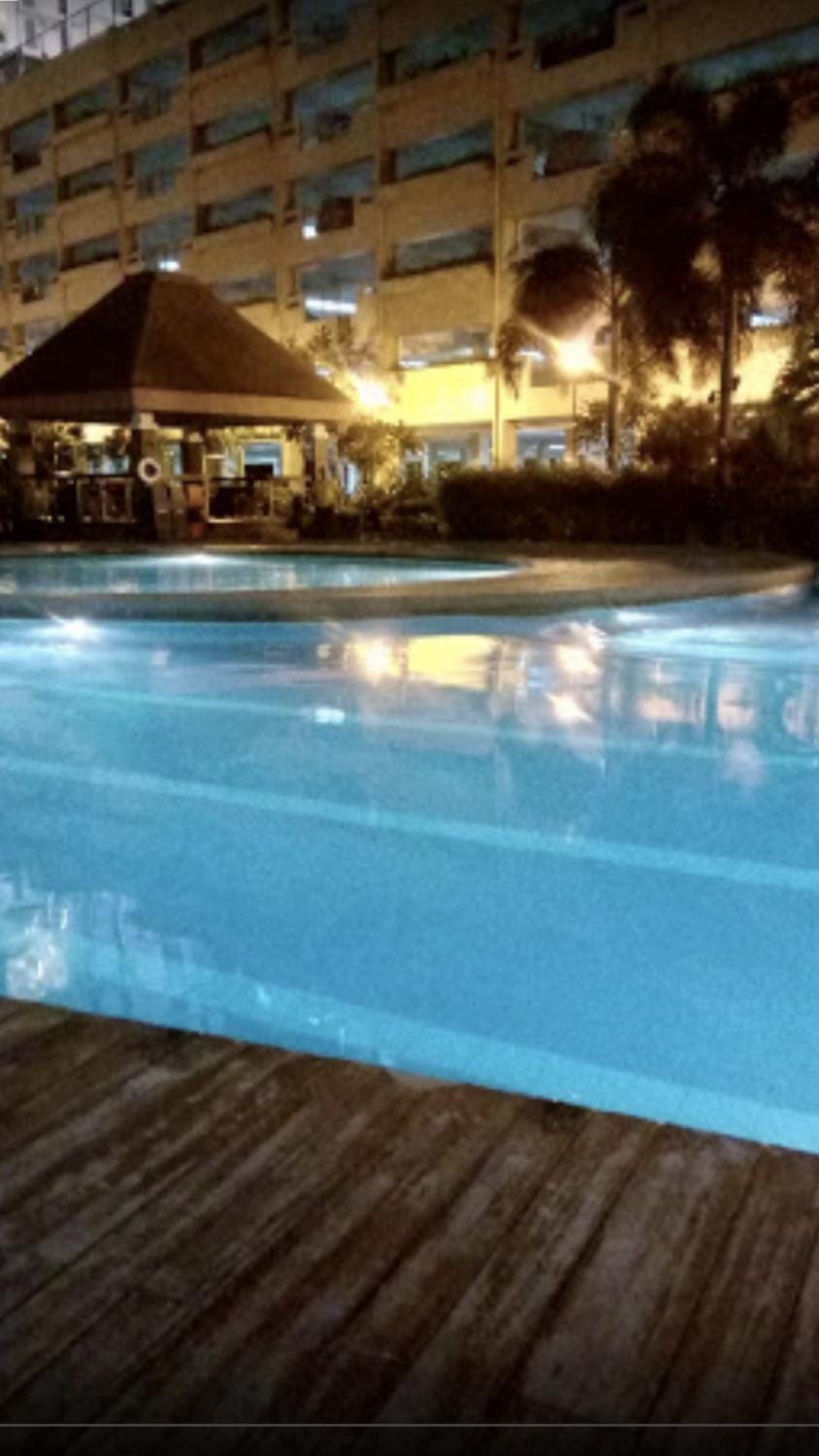Swimming pool, Swimming pool