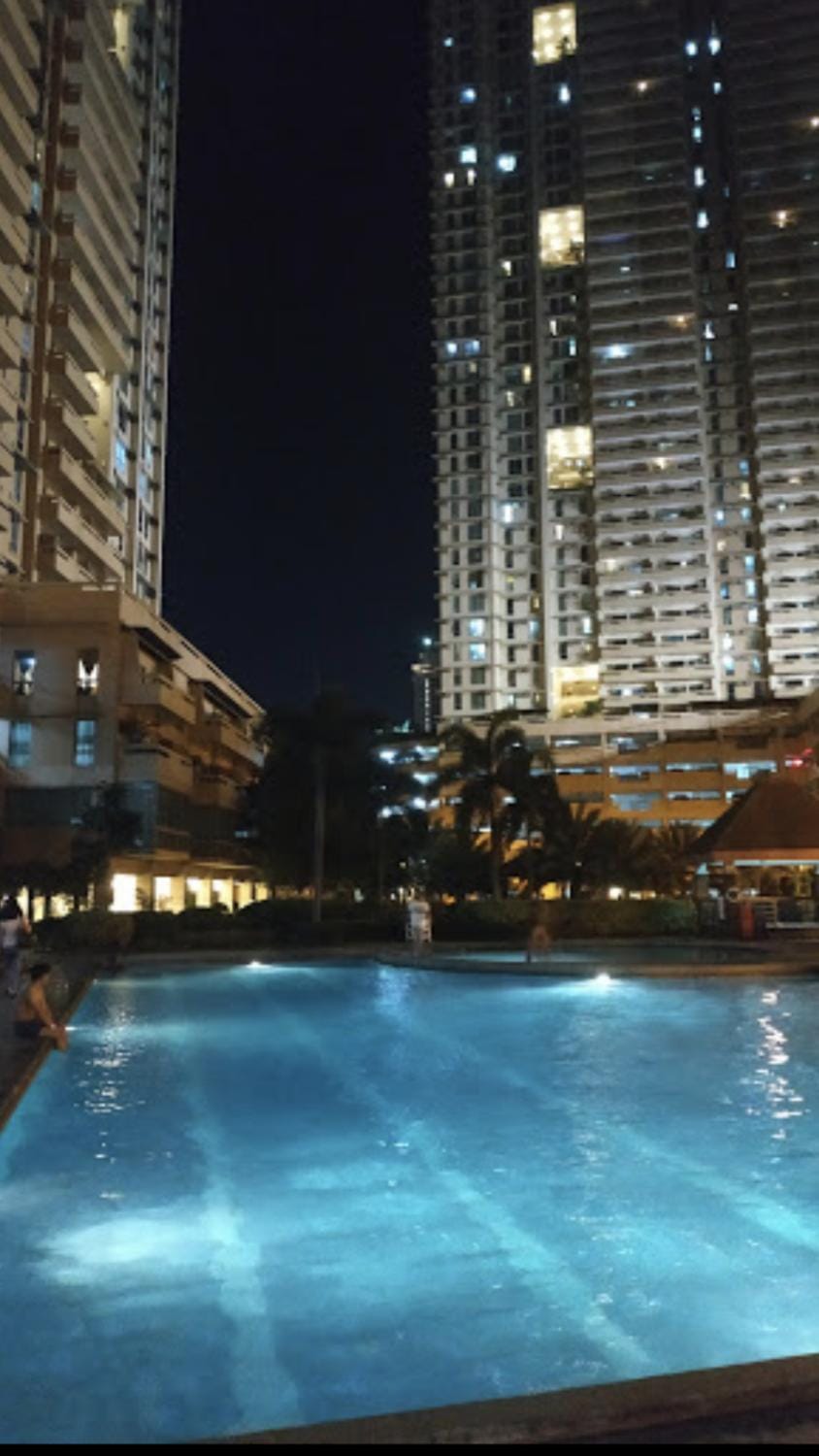 Swimming pool, Swimming pool
