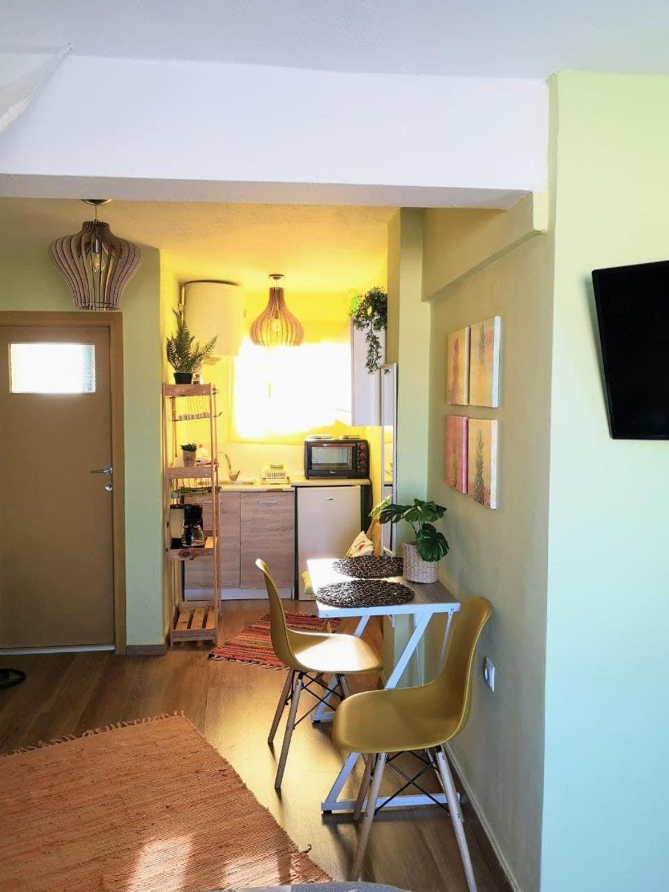 Tropical Loft with View Apartment in Volos