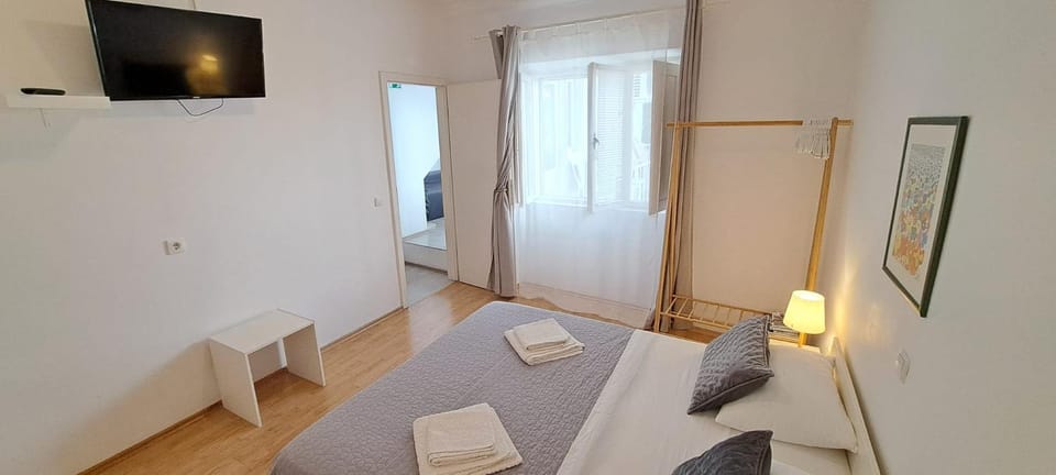 Property building, Bedroom