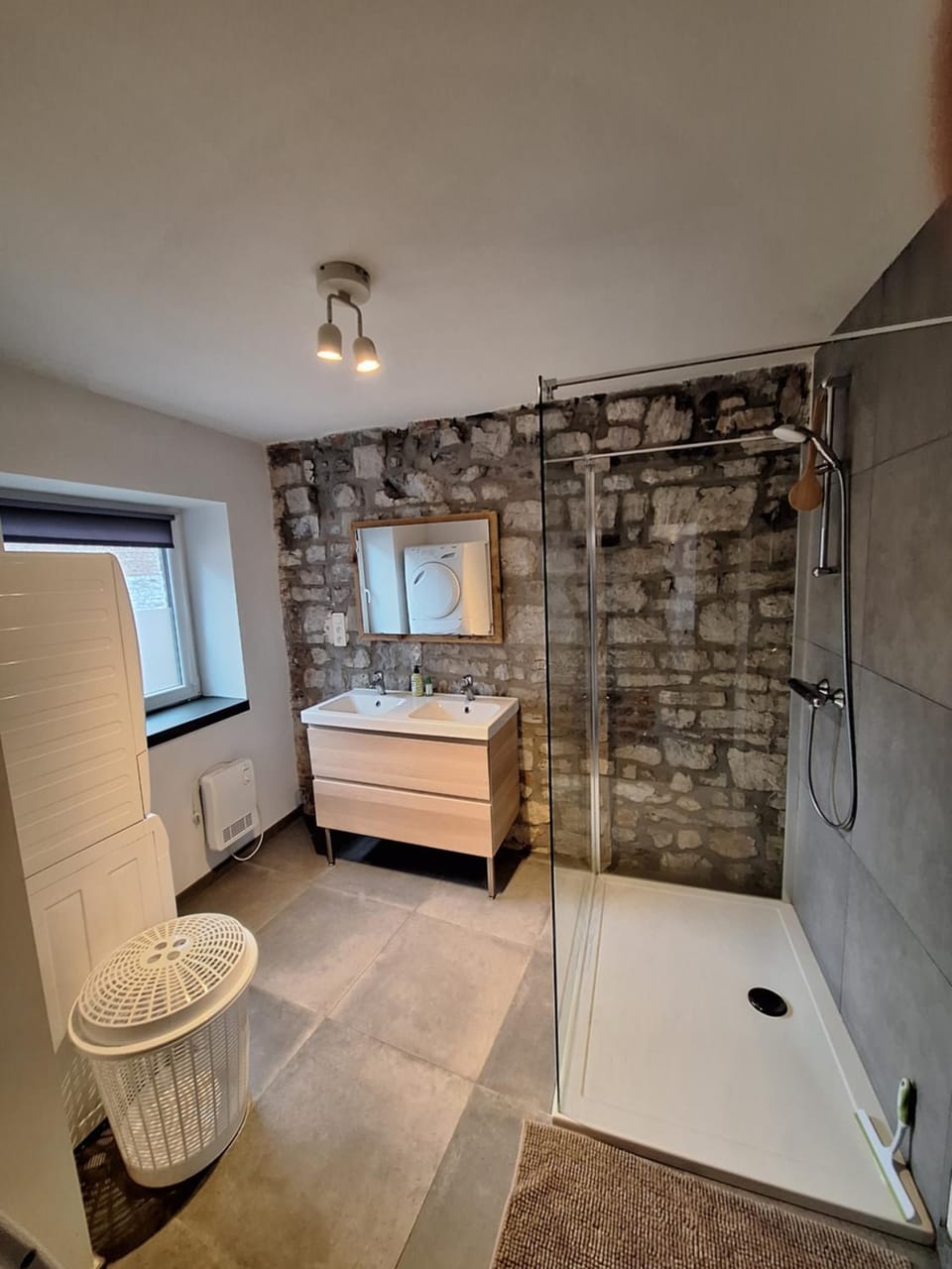 Shower, Bathroom, towels