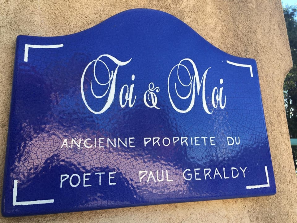Property logo or sign