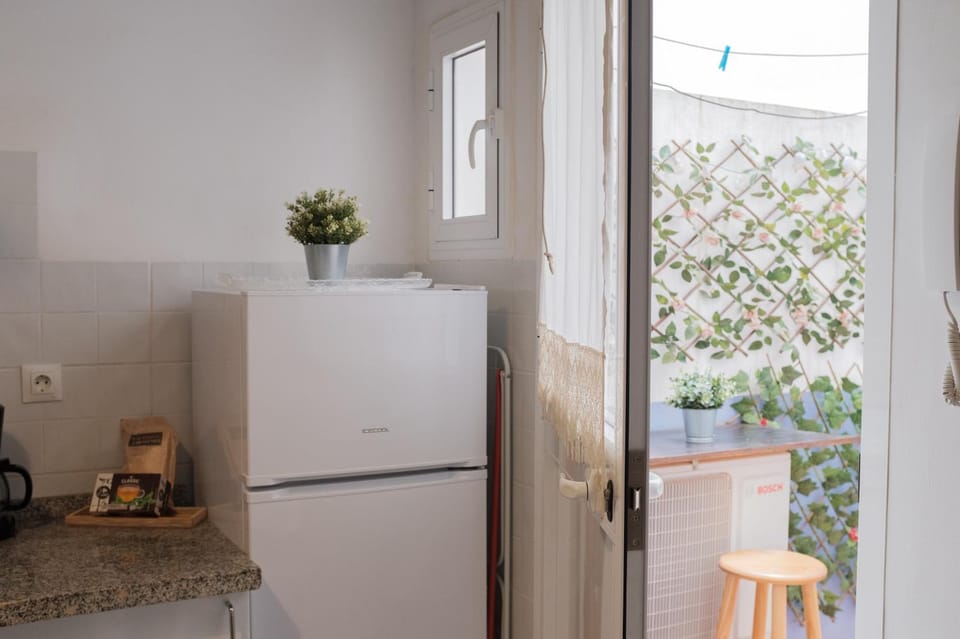 Patio, Kitchen or kitchenette