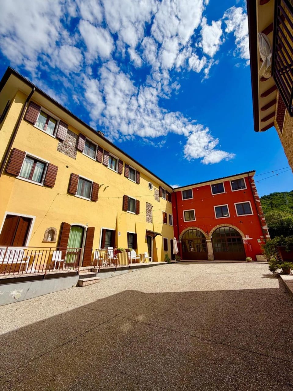 Residence Corte del Bosco Apartment hotel in Garda