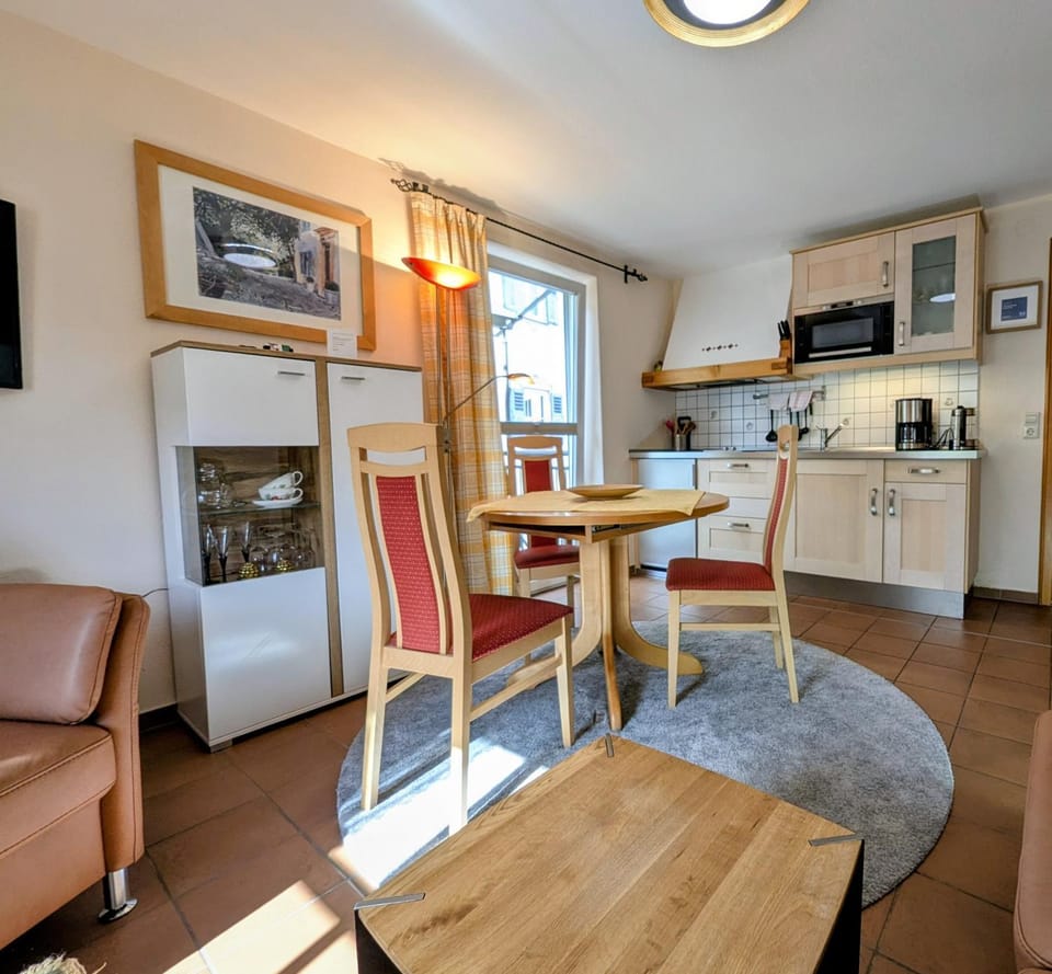 Living room, kitchen