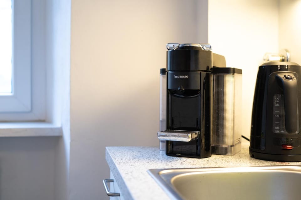 Coffee/tea facilities, Kitchen or kitchenette