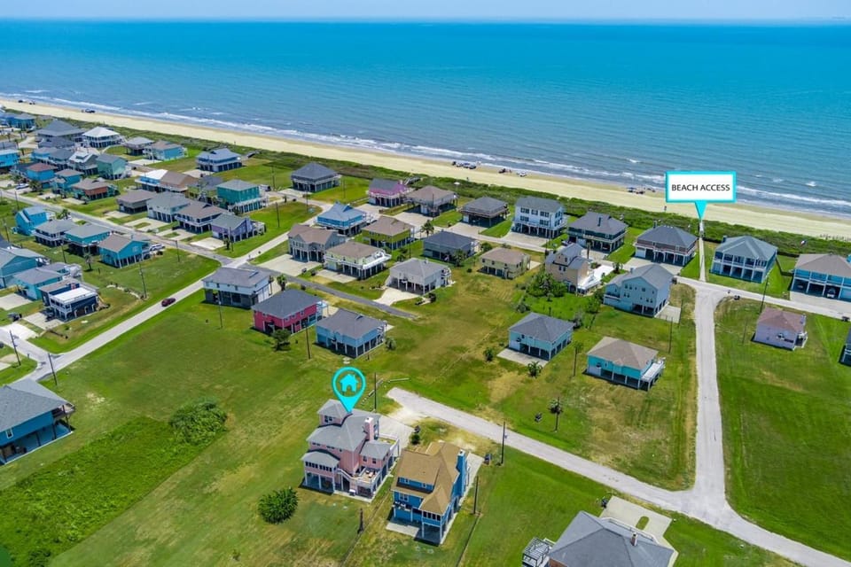 Selah home House in Bolivar Peninsula