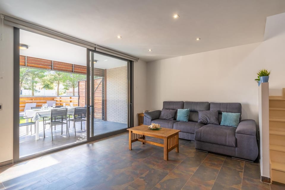 Balcony/Terrace, Living room