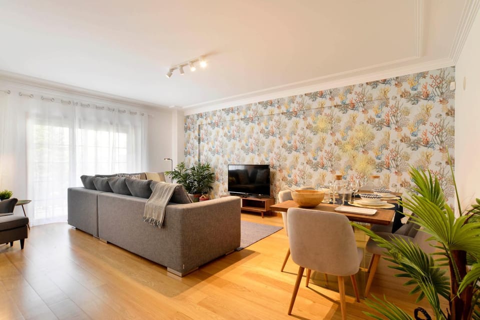 TV and multimedia, Living room, Dining area