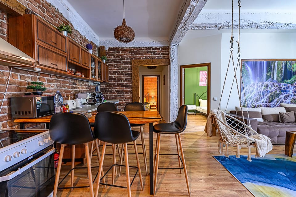 Top Center Relax, NDK & Vitosha str, FREE Secured parking Apartment in Sofia