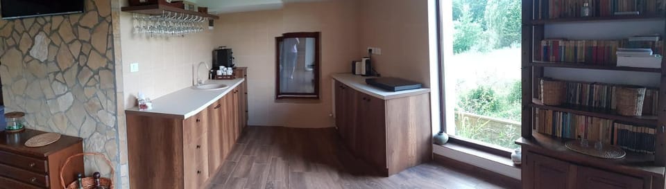 Kitchen or kitchenette, Kitchen or kitchenette, Communal kitchen