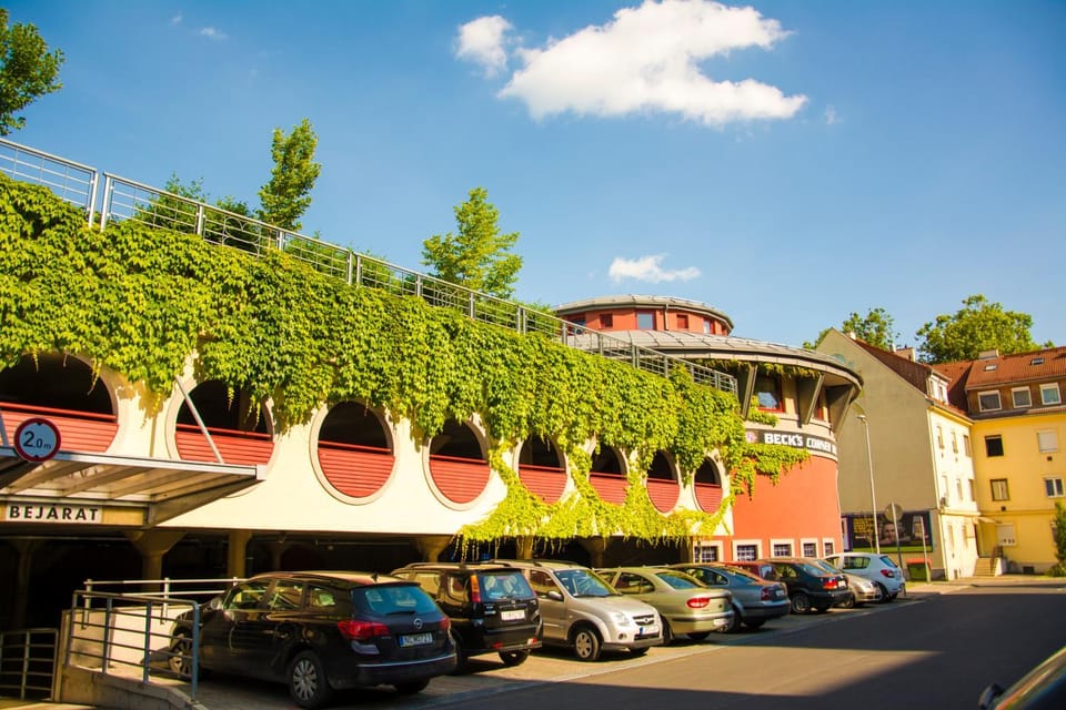 Facade/entrance, Street view