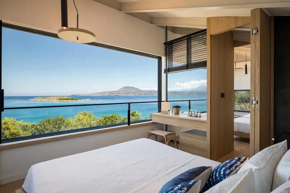 Bedroom, Sea view
