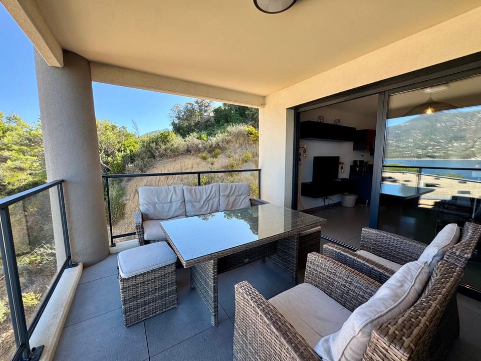 Appartement neuf tout confort en bord de mer Apartment in Propriano
