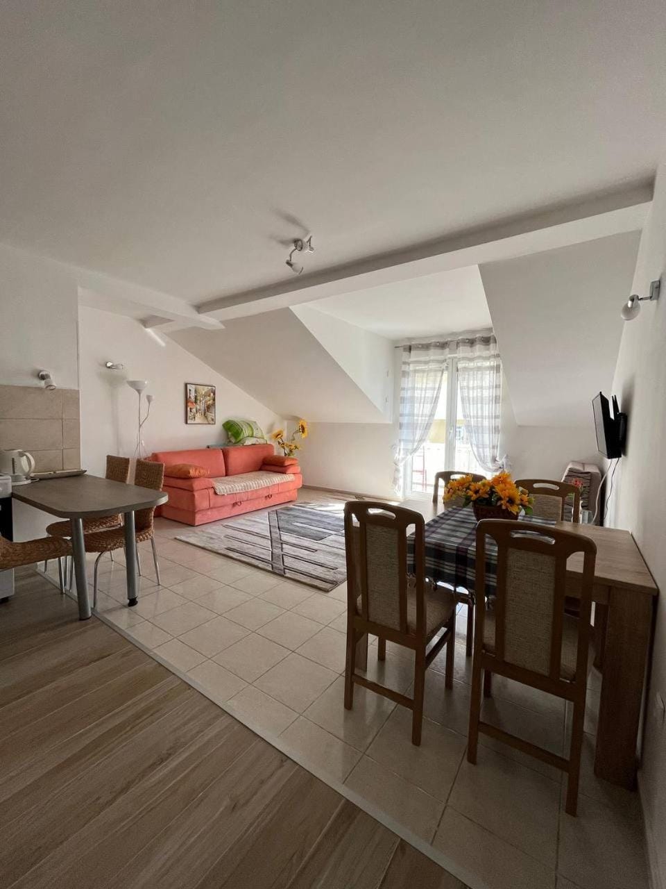 Kitchen or kitchenette, Living room, Dining area