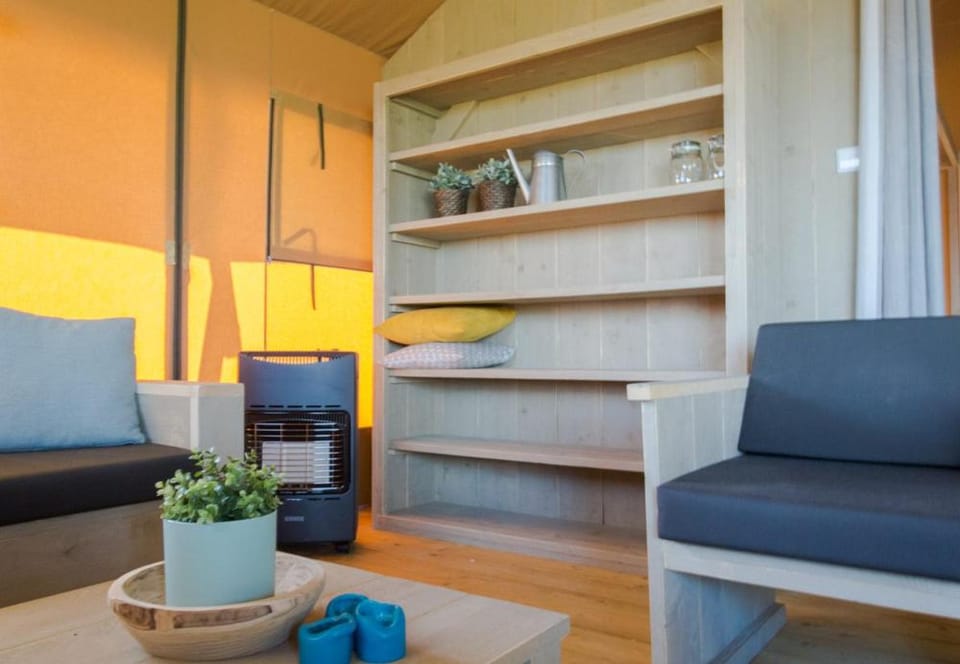 Camping At Sea Luxury tent in Flevoland, Netherlands