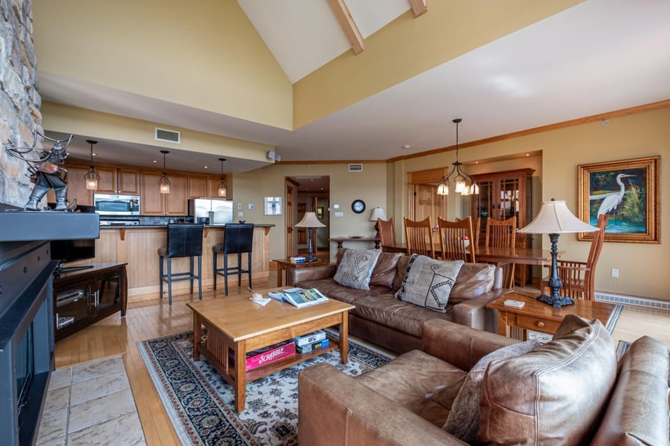 L'Altitude by Rendez-Vous Mont-Tremblant Apartment in Mont-Tremblant