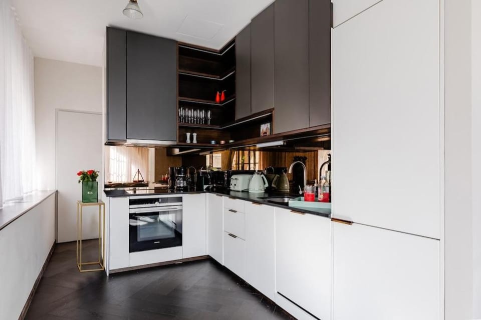 JOKER! Off Oxford St! 3Bed 3Bath LuXXe Hideaway for Stylish Families and Couples Apartment in City of Westminster
