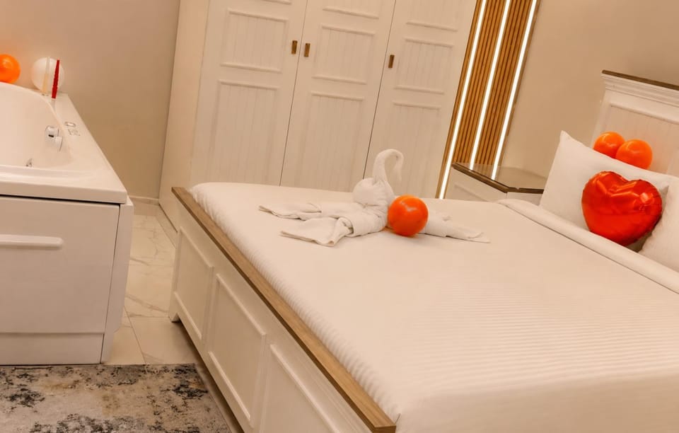 Bed, Bedroom, wardrobe