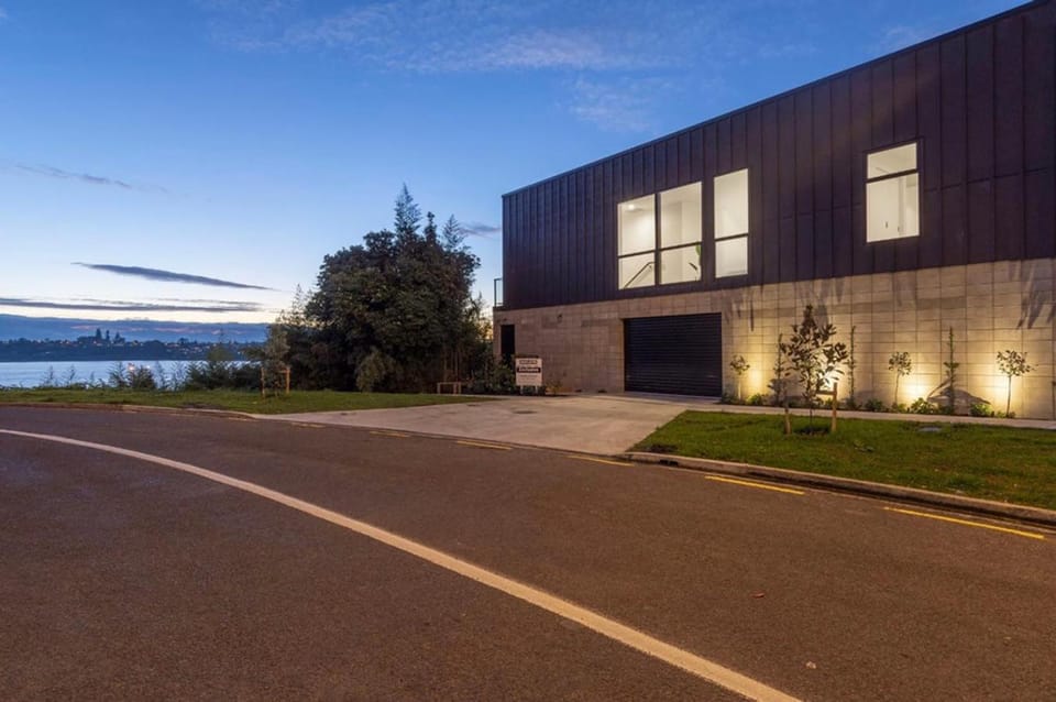 Property building, Night