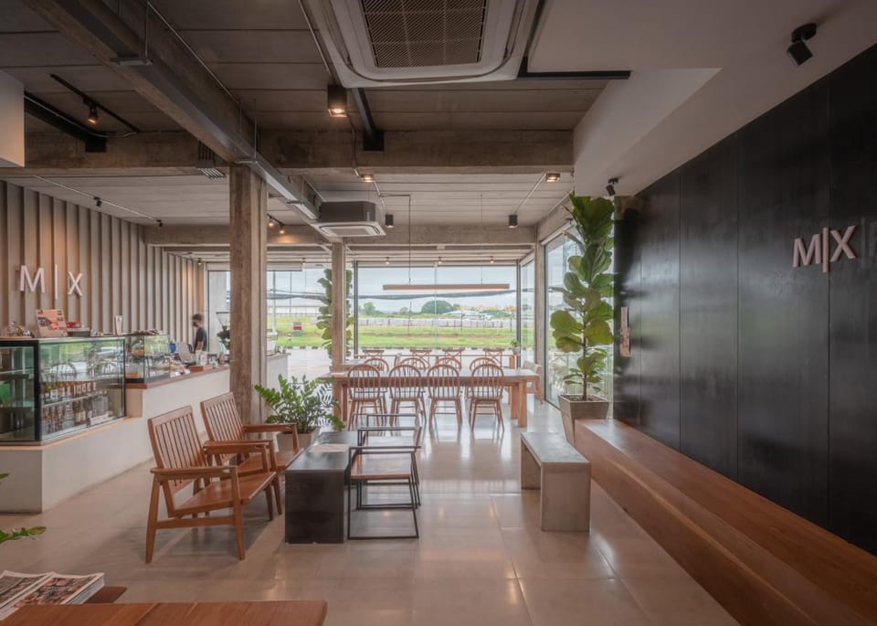 Mix cafe x Bed D Hotel in Thailand