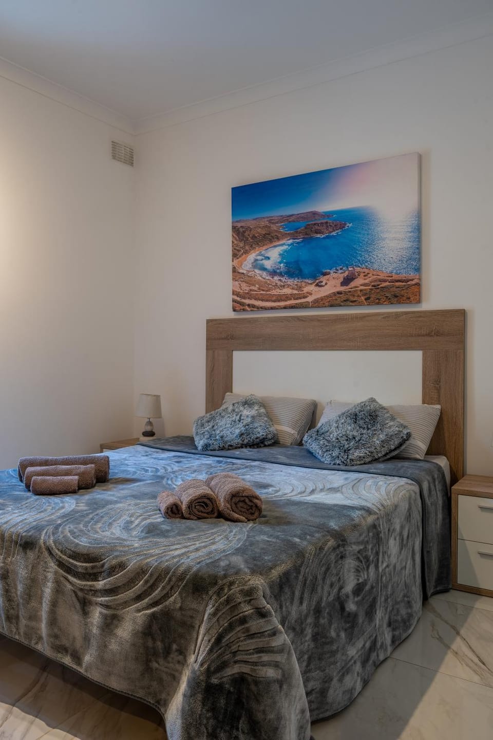 Modern Apartment in the heart of Bugibba Vacation rental in Saint Paul's Bay