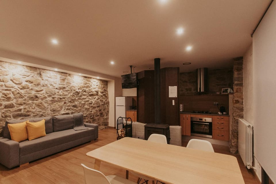 La Caseta de Subirana Apartment in Ripollès