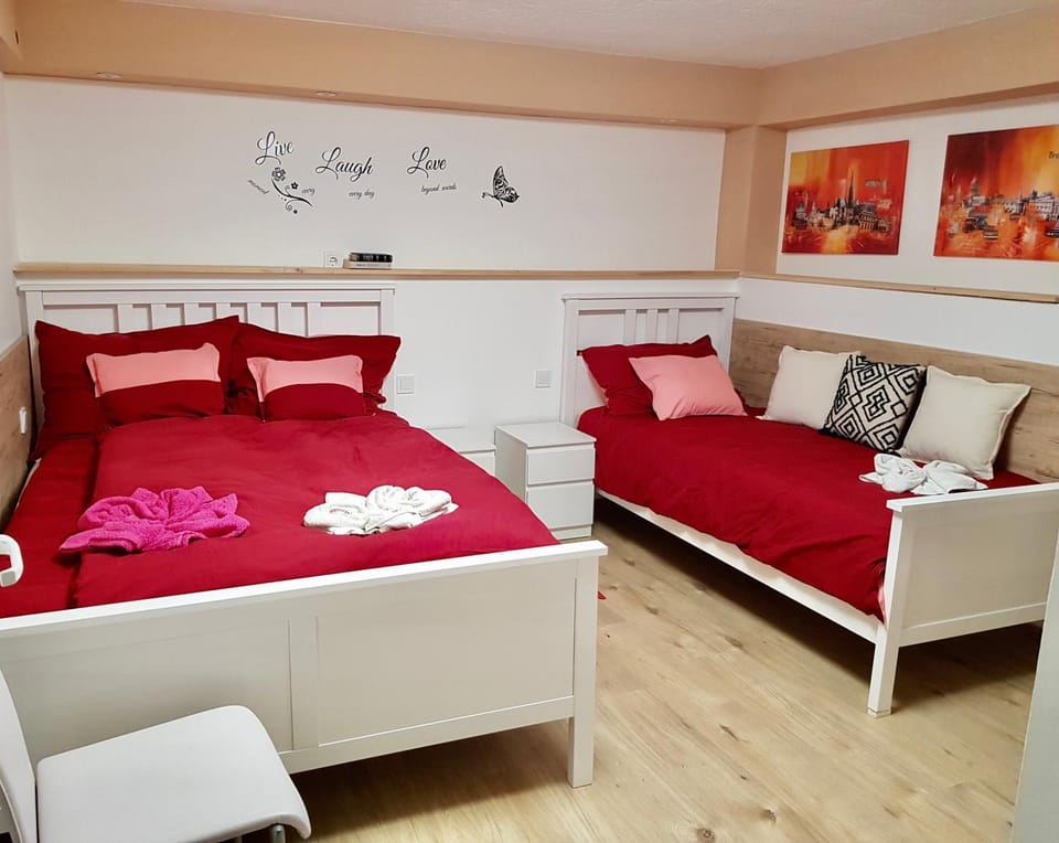 Diána Apartman Bogács Apartment in Slovakia