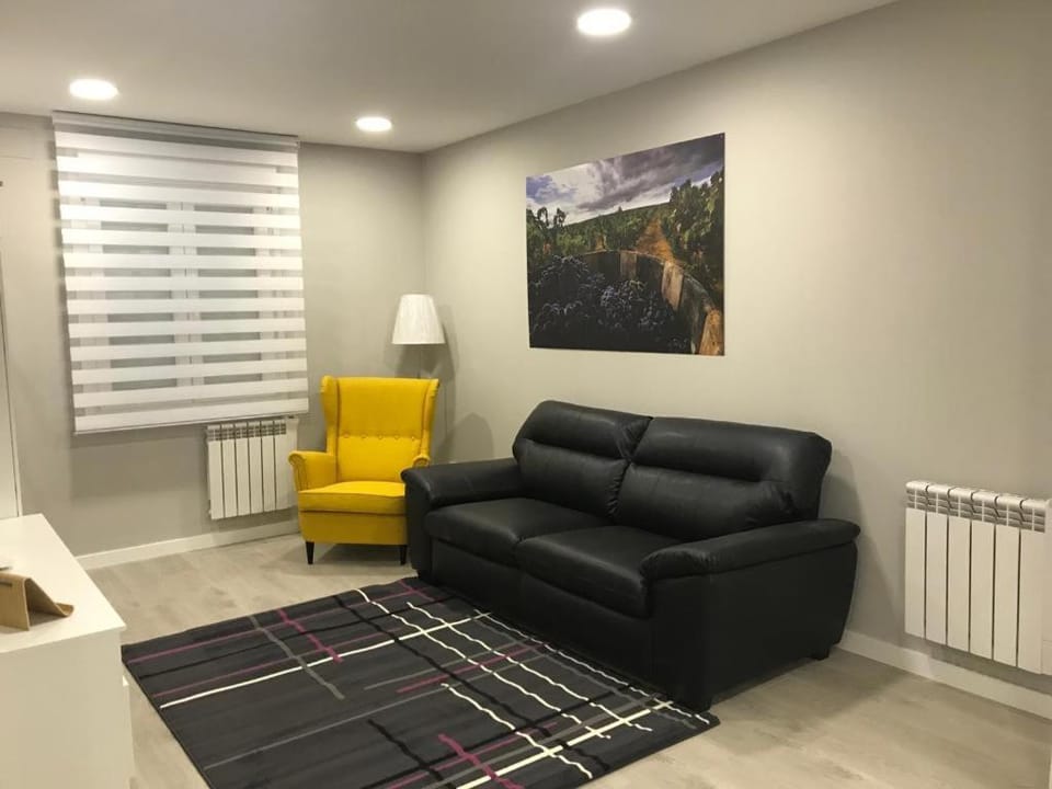 Living room, Lounge or bar